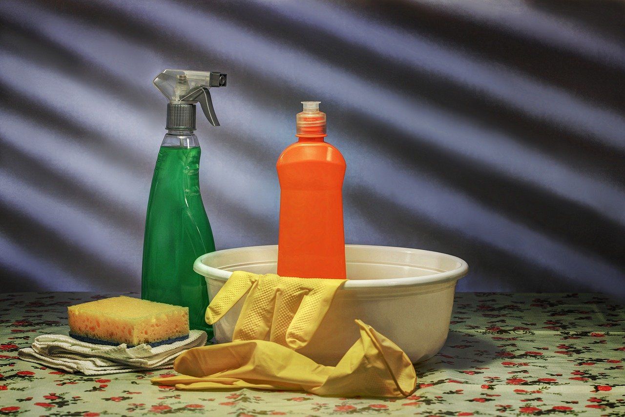 Co może się przydać podczas gruntownego sprzątania mieszkania?